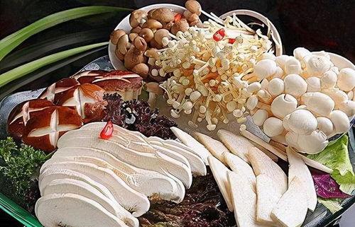 蘑菇疯马秀吃瓜网黑料,揭秘吃瓜网背后的黑料风云