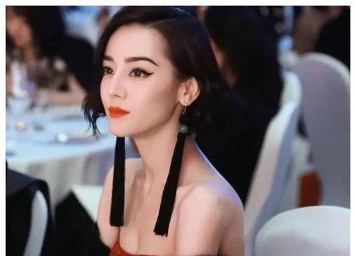 霍思燕吃瓜爆料是真的吗,真相揭秘还是无端猜测？