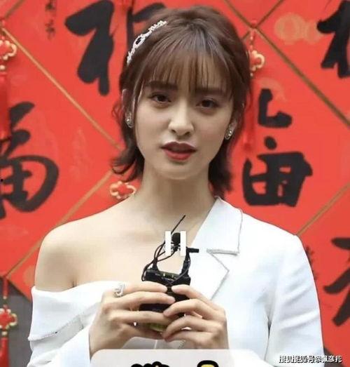 明星网红关闭滤镜了吗,明星网红关闭滤镜后的真实面貌揭秘