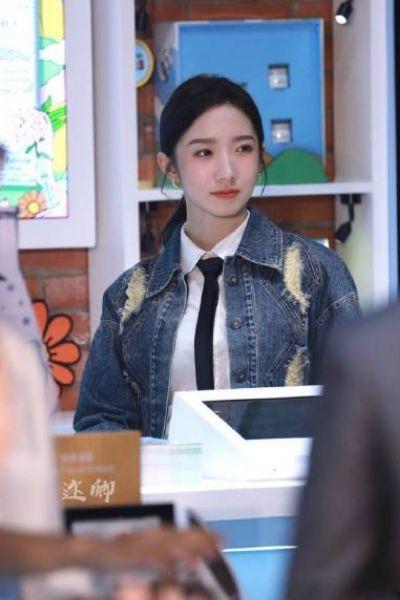 成都明星网红同框,星光熠熠共绘蓉城风采