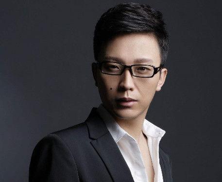 明星网红李玉刚简介