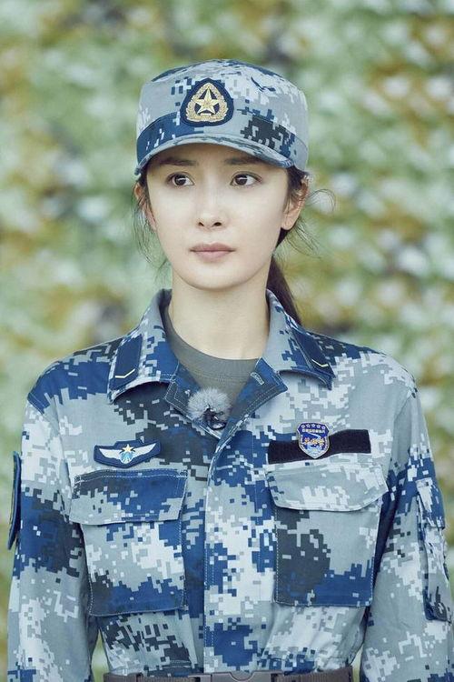 明星网红评价广西军训,明星网红眼中的青春砺炼与蜕变之旅