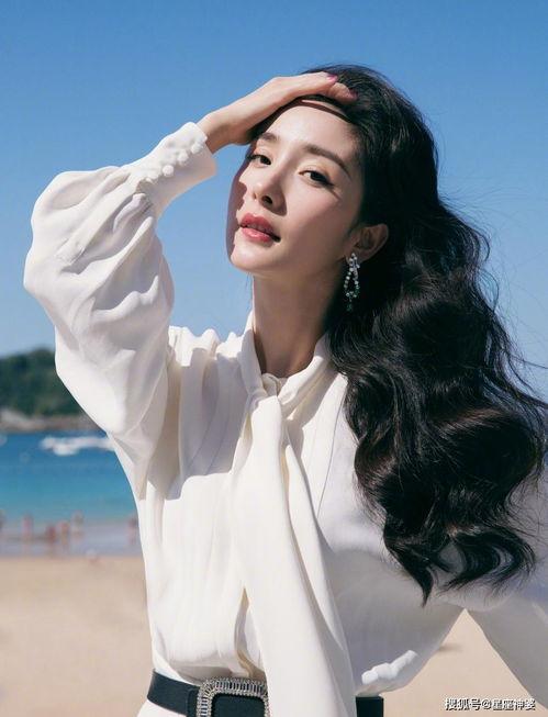 钟楼明星网红照片高清,高清照片下的璀璨瞬间