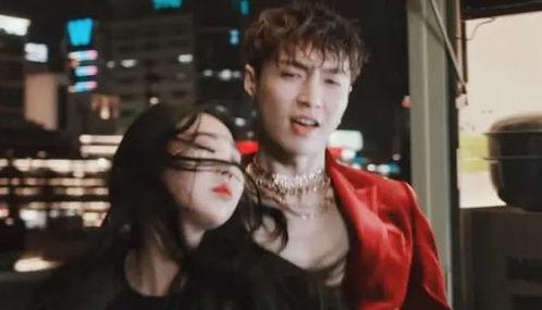 韩娱男团吃瓜爆料视频,吃瓜爆料视频背后的惊人真相