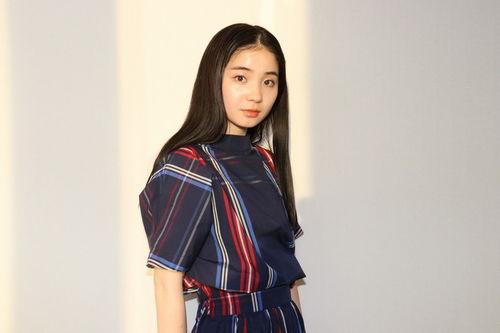 明星网红长裙照片图片,明星网红长裙穿搭美学解析