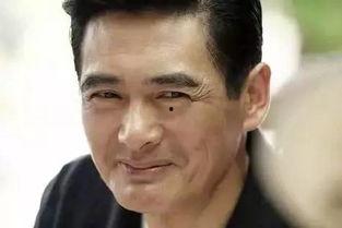 明星网红对比解说视频,揭秘娱乐圈的璀璨与幕后